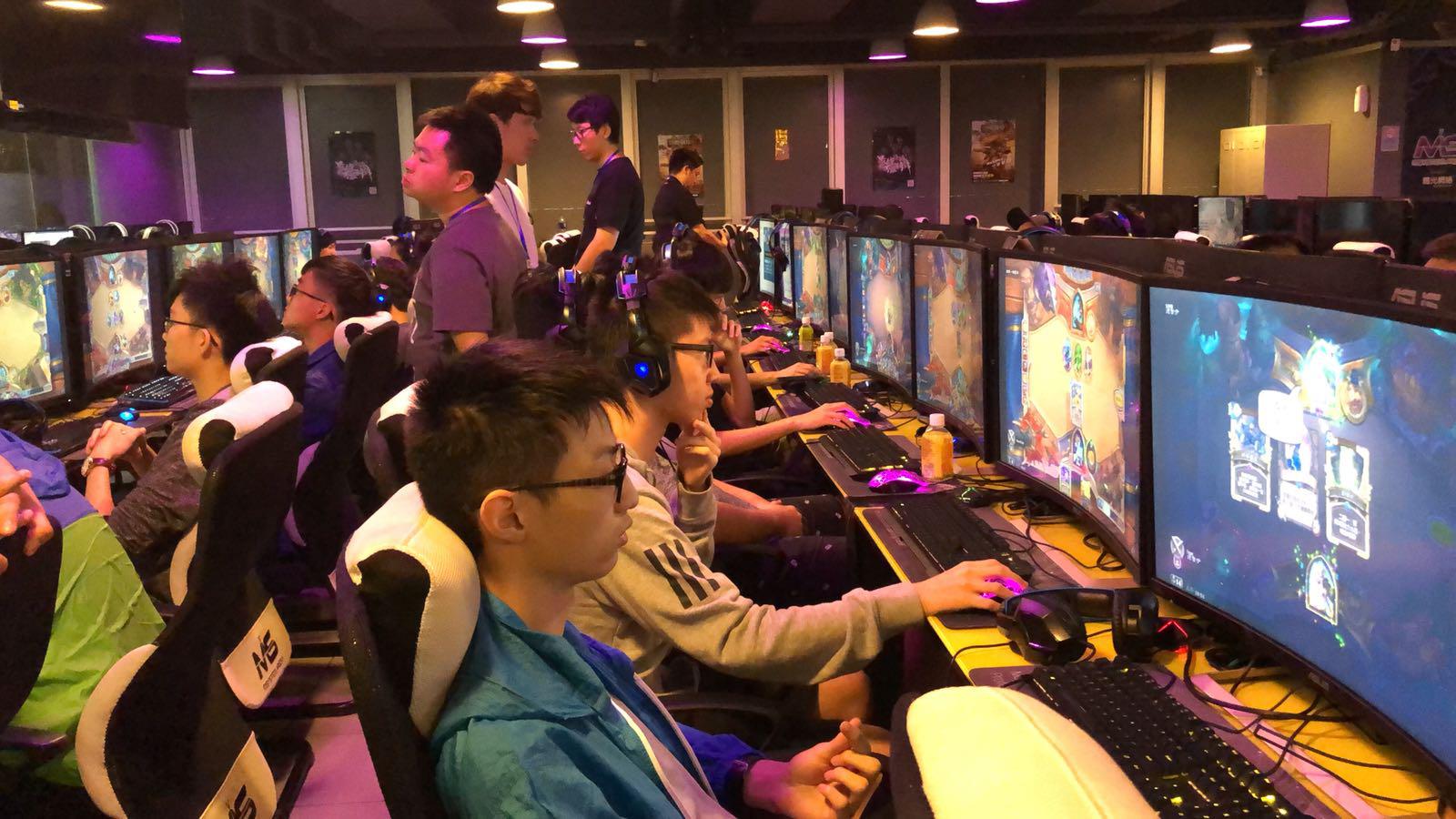 与球队老板 与球队老板