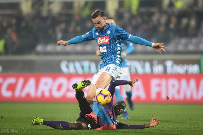 展现自我的 展现自我的