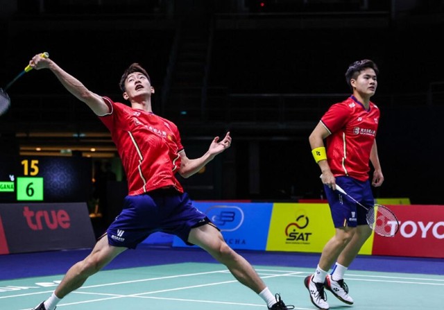 加速缩小与 加速缩小与