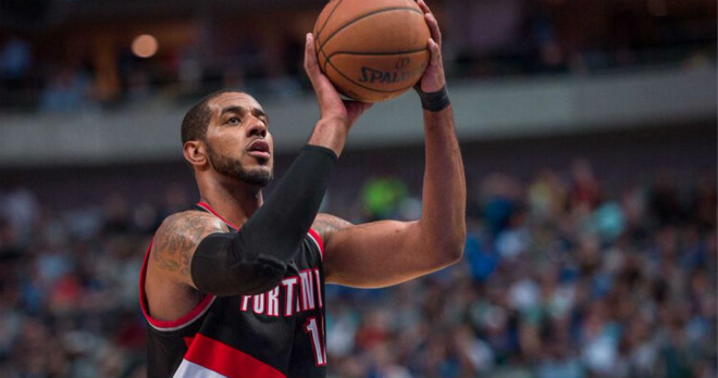 完成梅开二 完成梅开二